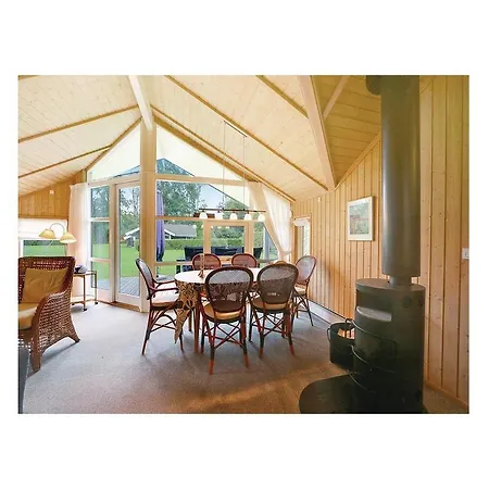 Semesterbostad Holiday Dronningmolle With Fireplace 10 Blistrup